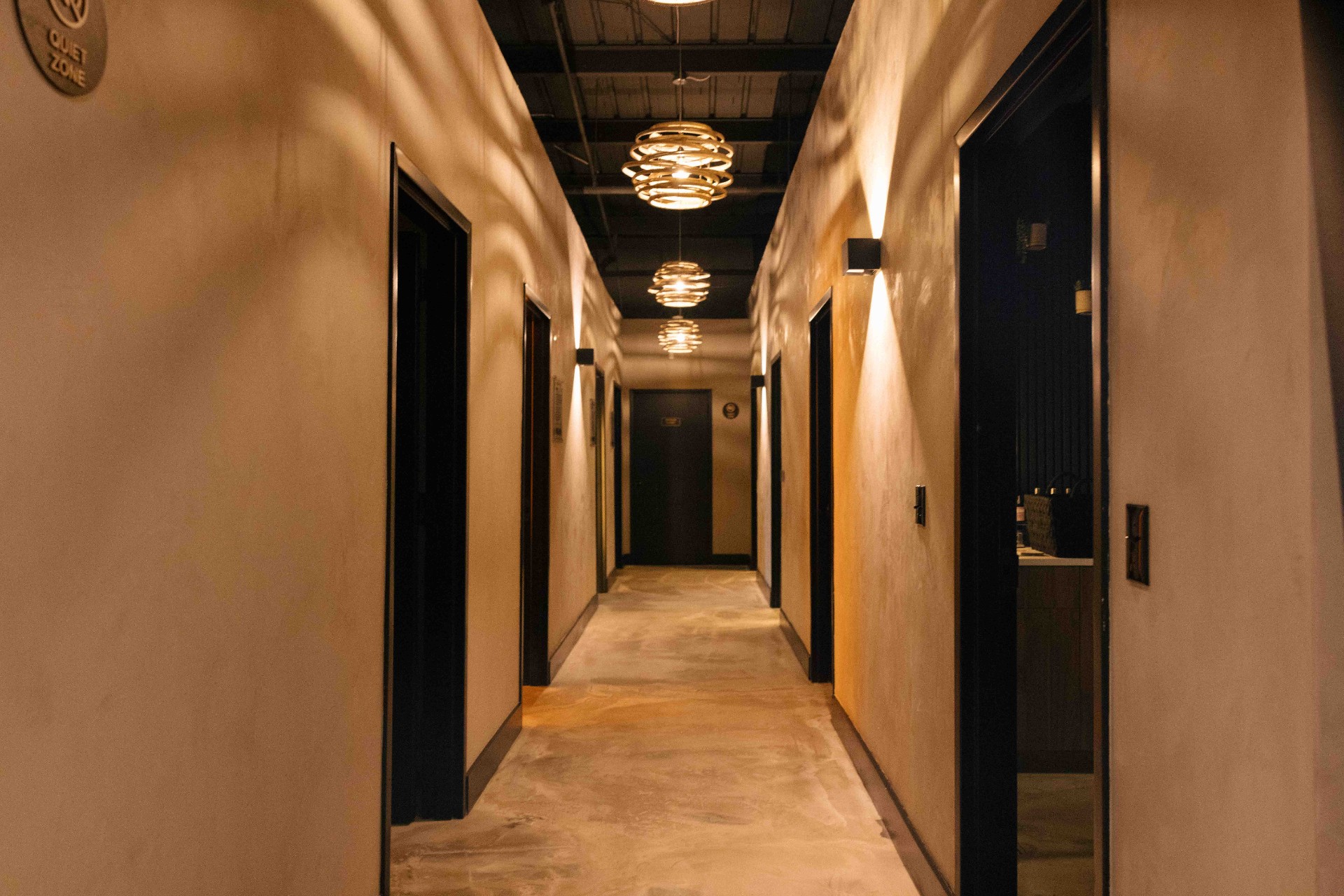 Pro2col quiet zone hallway